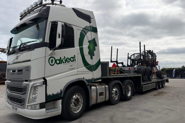 Oakleaf Lorry